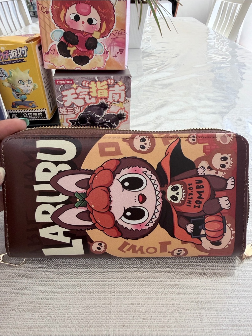 Labubu bundle with 4blind boxes - Picture 4 of 5